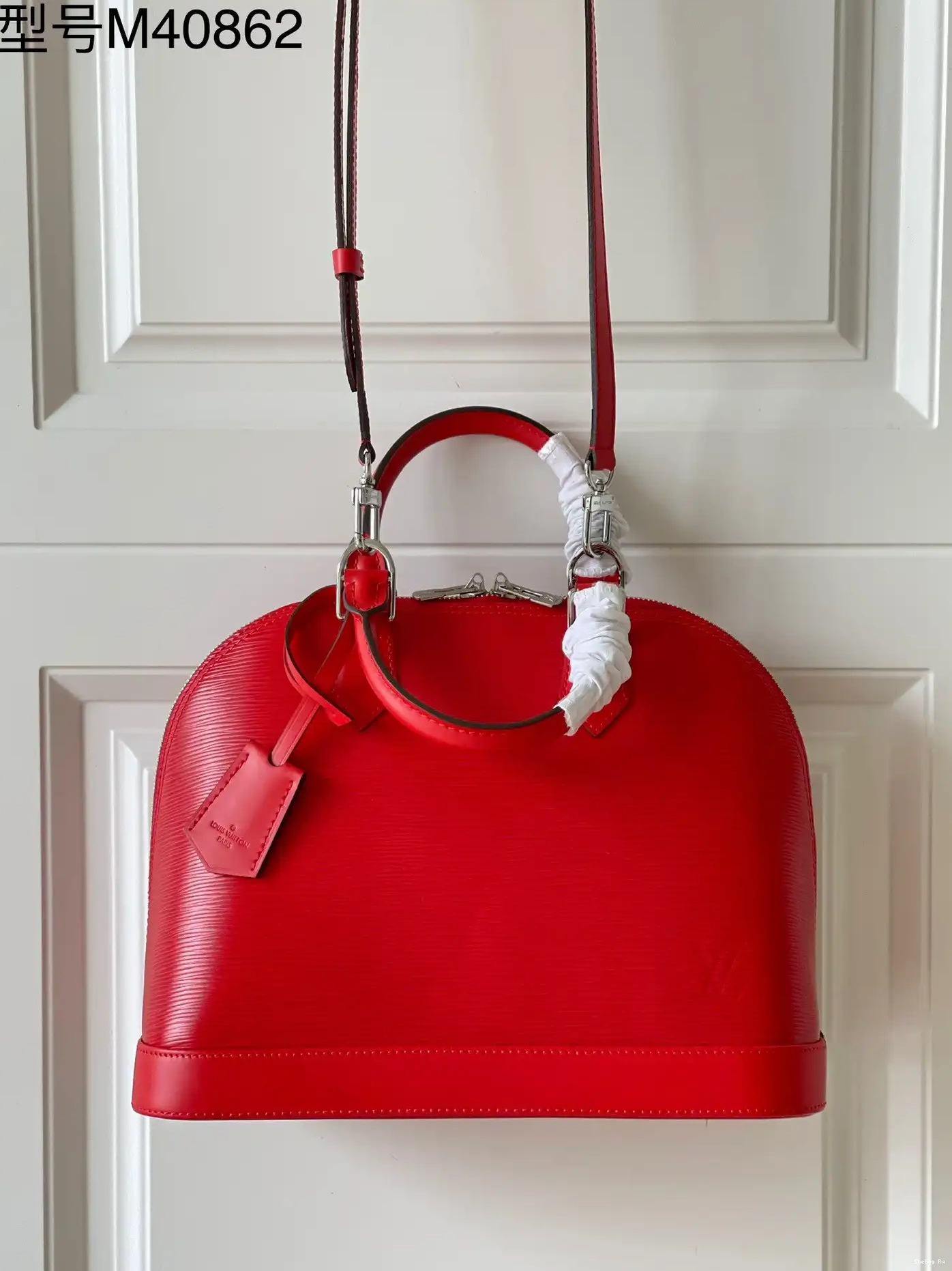 VUITTON LOUIS ALMA PM 0619